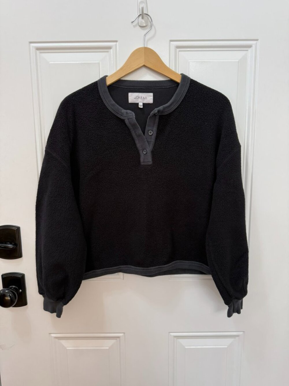 The Great Fleece Henley Sweatshirt Black Textured Pullover Size 1 (small) - Picture 2 of 7